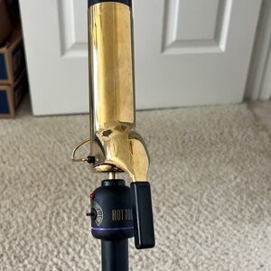 Hot Tools 1.5” Gold and Black Curling Iron